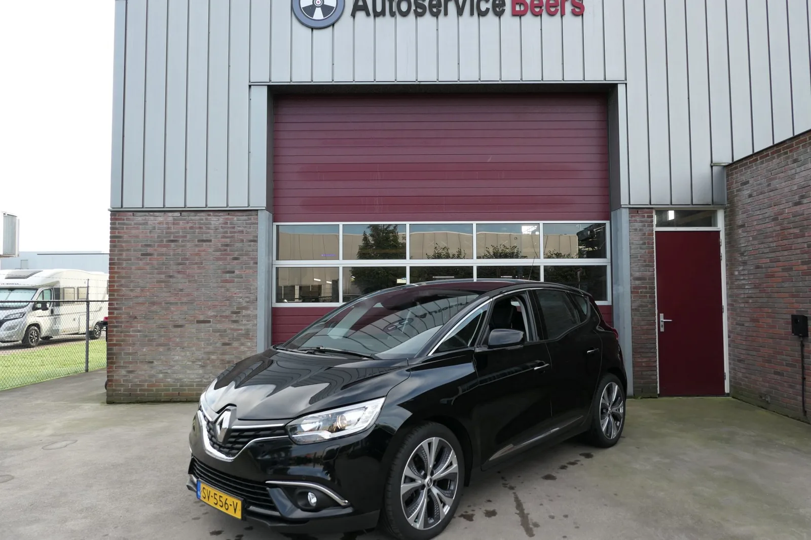 Renault Scénic (2017) — foto 1