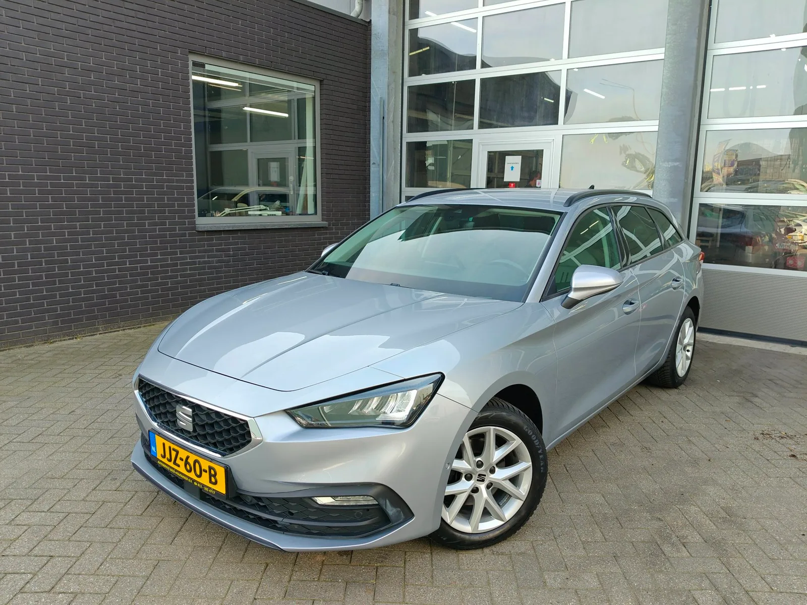 SEAT Leon Sportstourer (2023) — foto 1