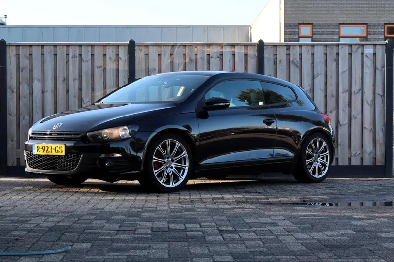 Volkswagen Scirocco (2010)