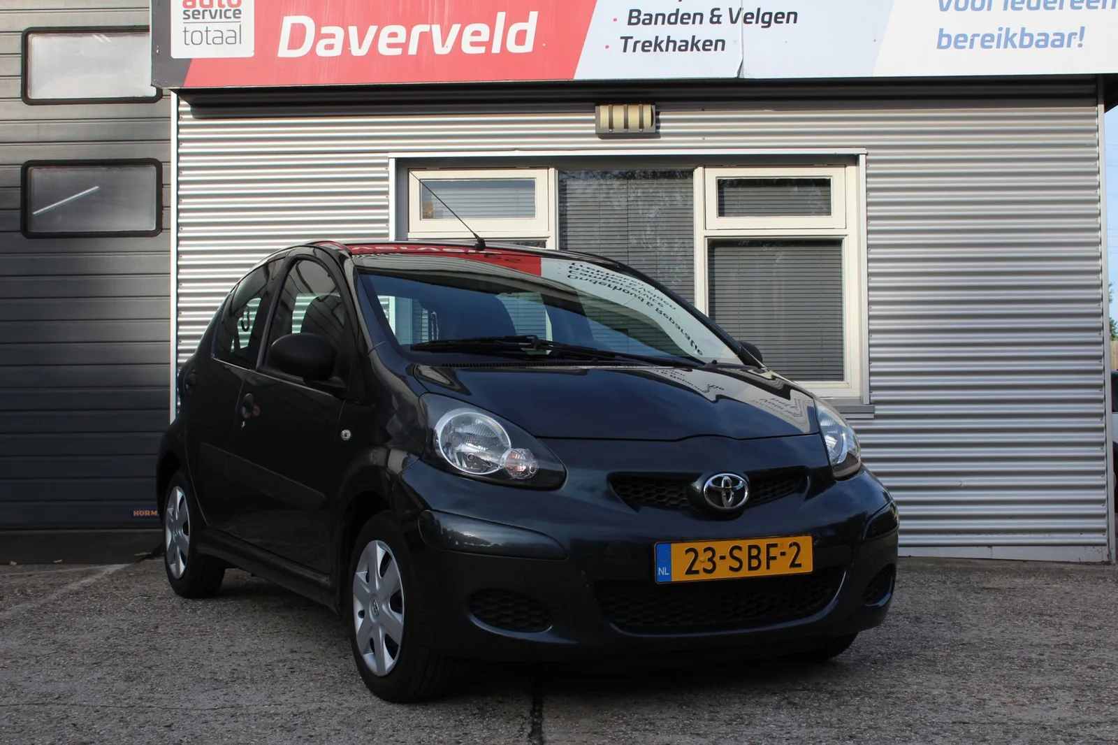 Toyota Aygo (2011) — foto 1