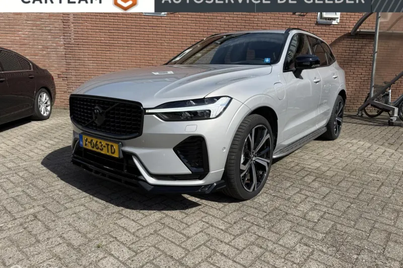 Volvo XC60 (2023)