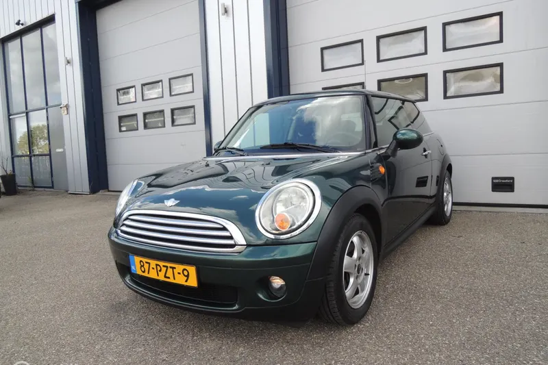 MINI Cooper (2008)