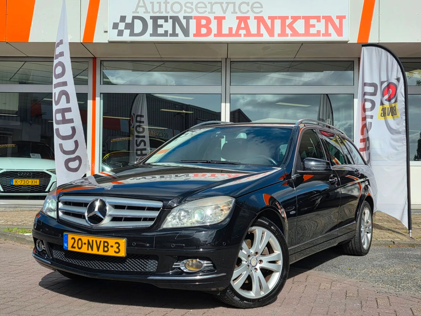 Mercedes-Benz C-Klasse (2009) — foto 1