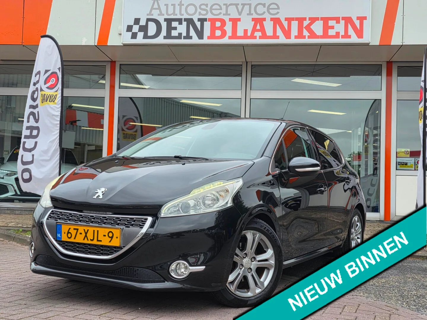 Peugeot 208 (2012) — foto 1