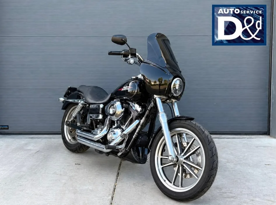 Harley-Davidson Low Rider (2009) — foto 1