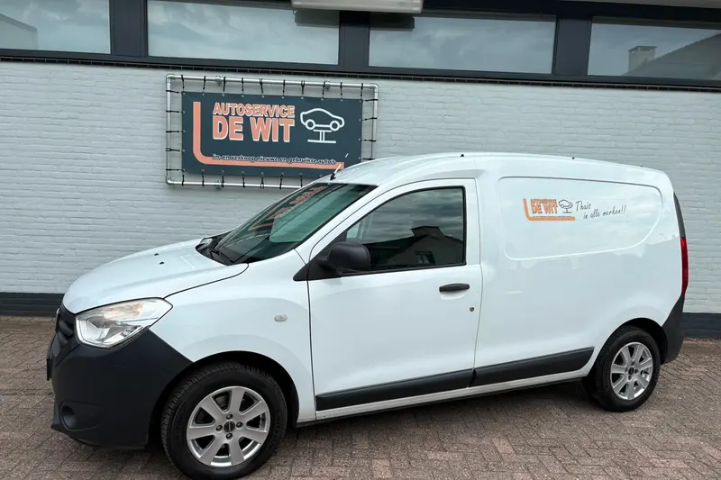 Dacia Dokker (2016)