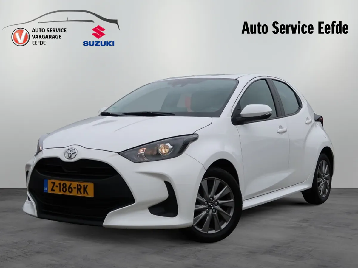 Toyota Yaris (2021) — foto 1