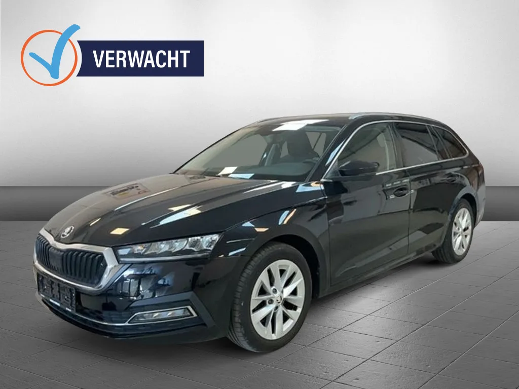 Škoda Octavia (2023) — foto 1