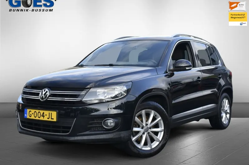 Volkswagen Tiguan (2015)
