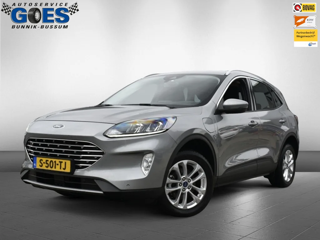 Ford Kuga (2022) — foto 1