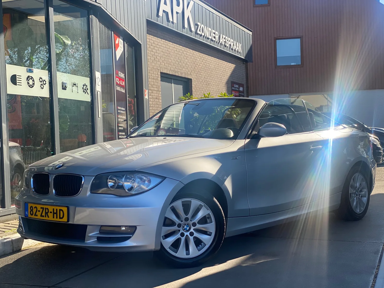 BMW 1-Serie (2008) — foto 1