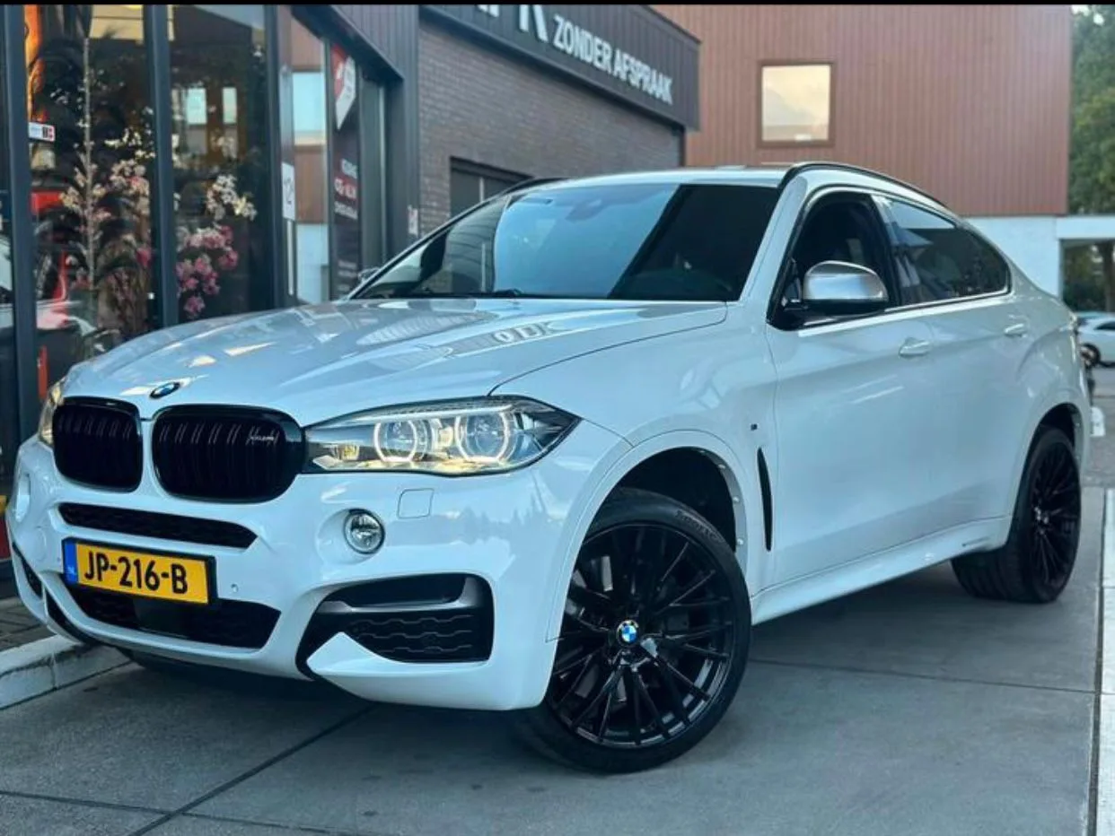 BMW X6 (2015) — foto 1