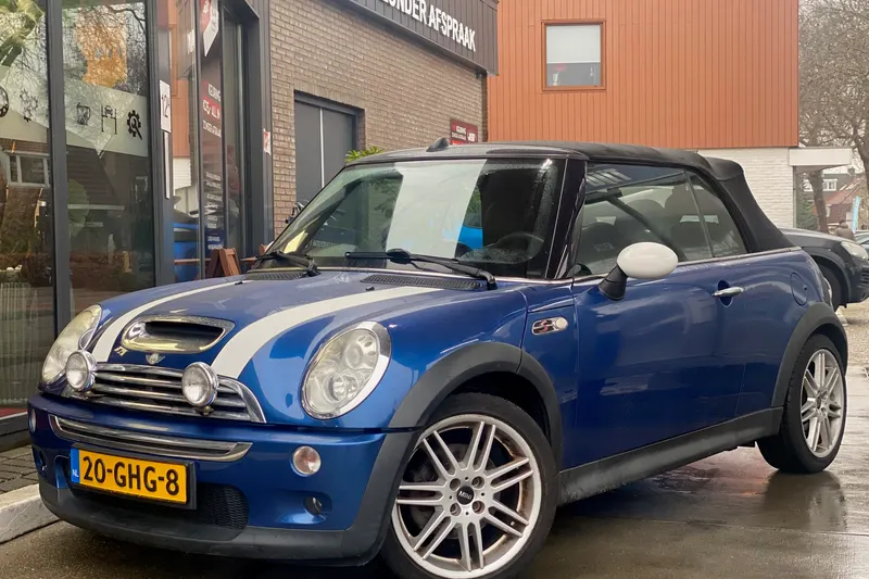 MINI Cabrio (2008)