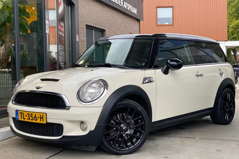 MINI Clubman (2009)