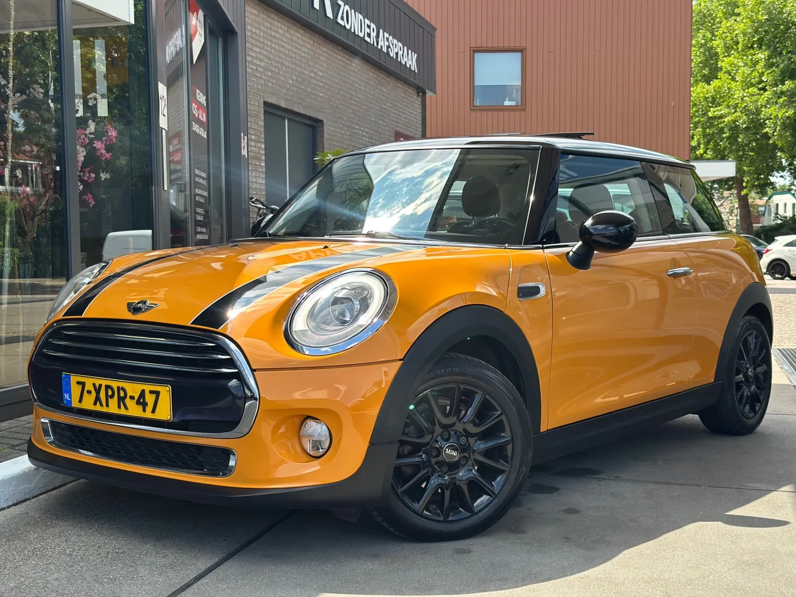 MINI Cooper (2014) — foto 1