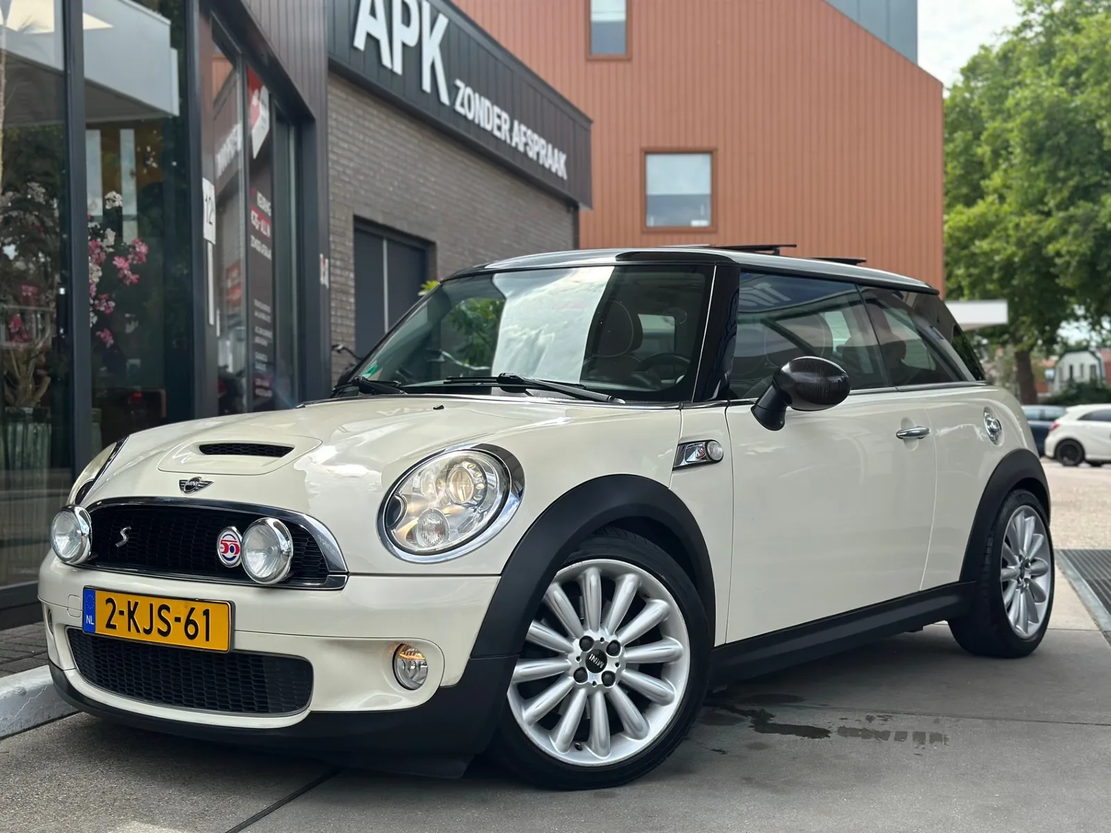 MINI Cooper S (2010) — foto 1