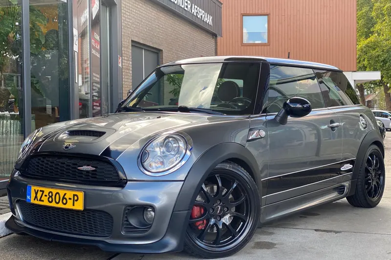 MINI Cooper S (2008)