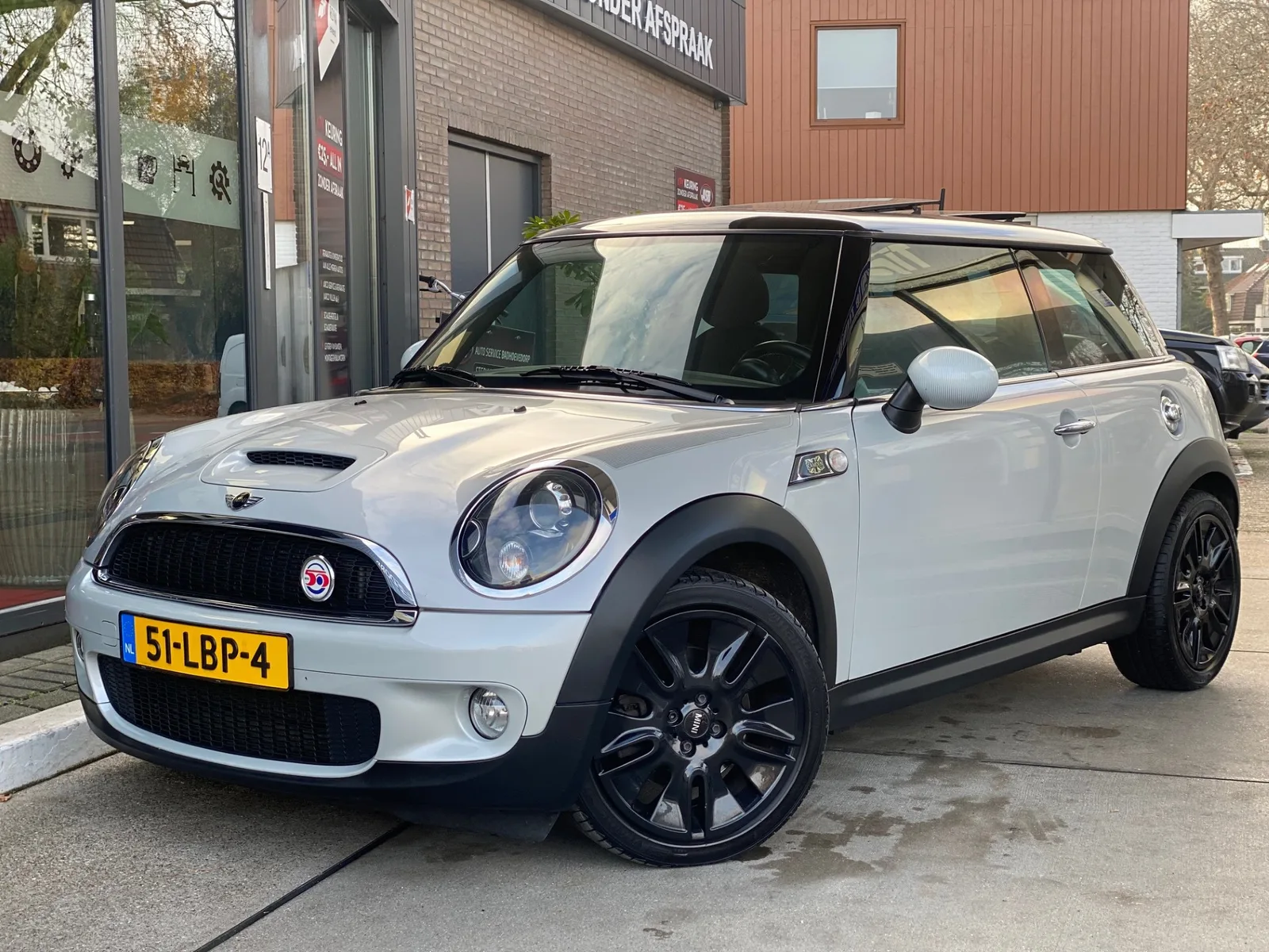 MINI Cooper S (2010) — foto 1