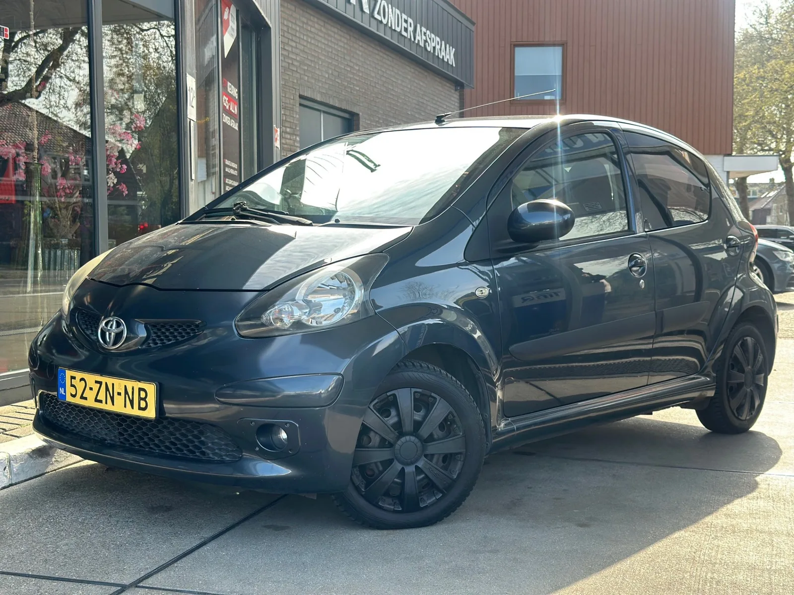 Toyota Aygo (2008) — foto 1