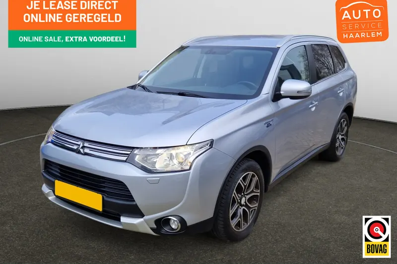 Mitsubishi Outlander (2015)
