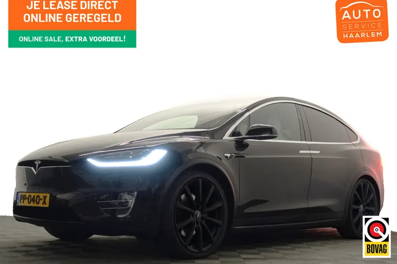 Tesla Model X (2017)