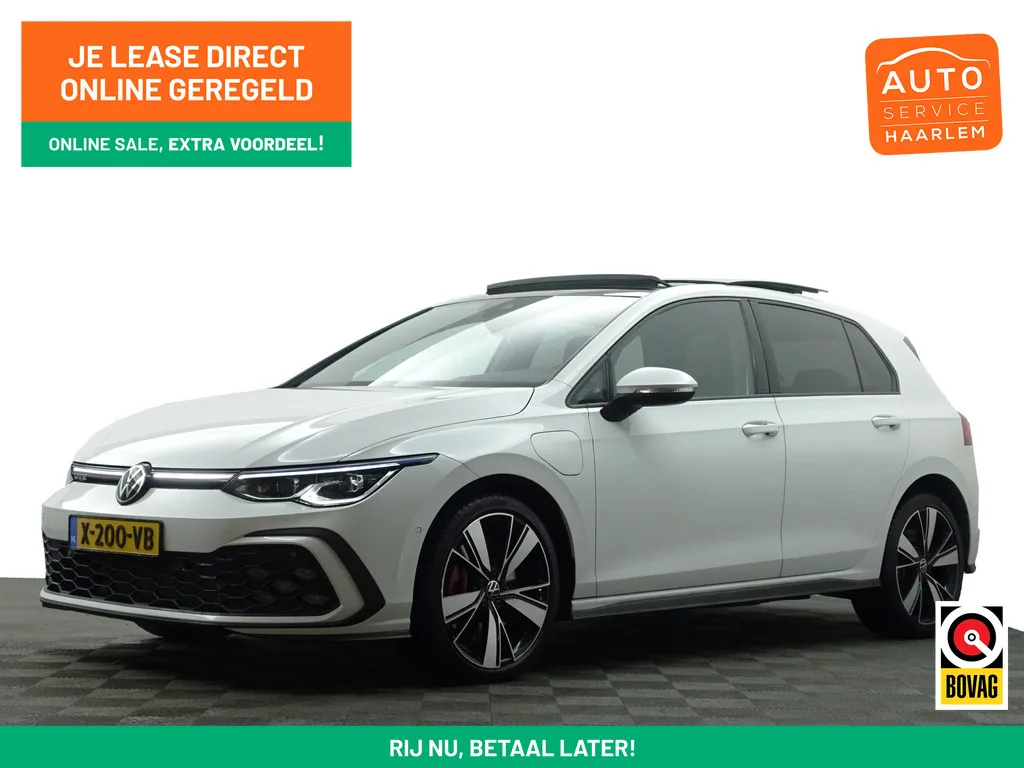 Volkswagen Golf (2021) — foto 1