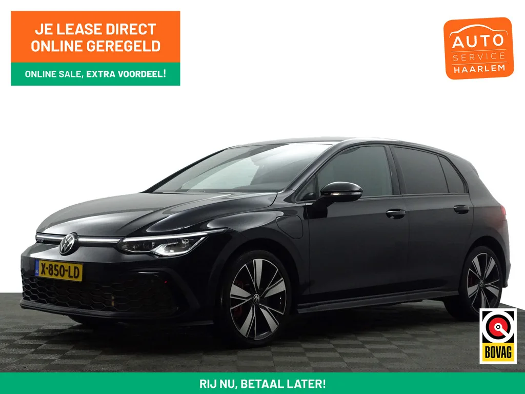 Volkswagen Golf (2021) — foto 1