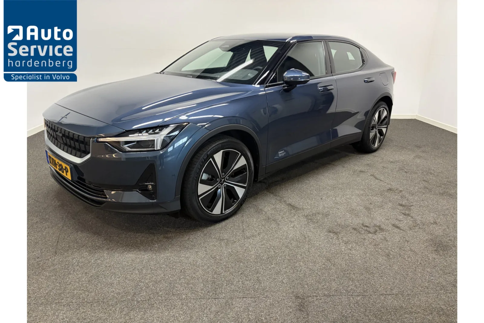 Polestar 2 (2023) — foto 1