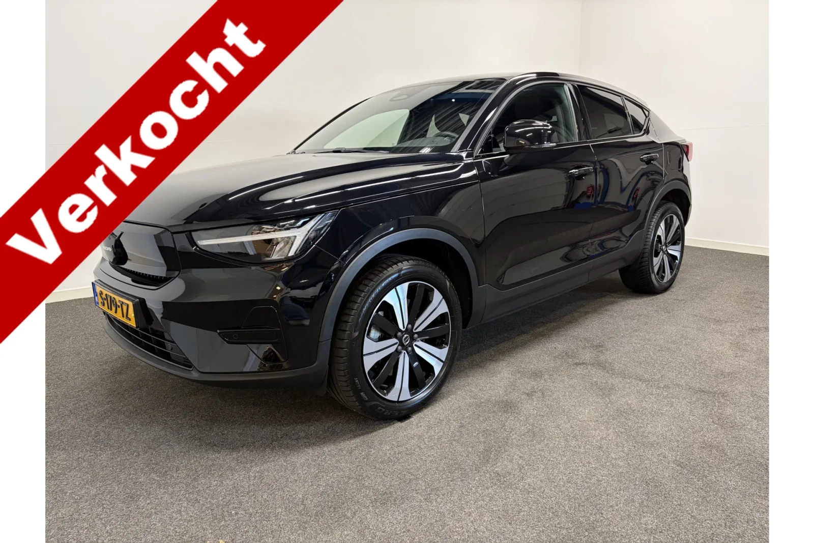 Volvo C40 (2023) — foto 1