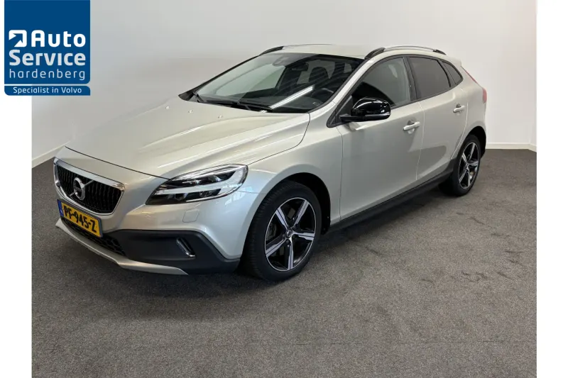 Volvo V40 (2017)