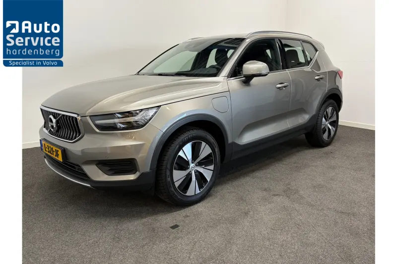 Volvo XC40 (2021)