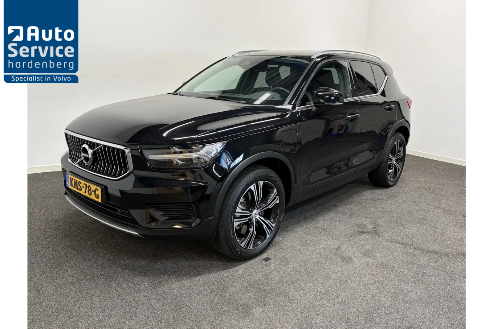 Volvo XC40 (2022) — foto 1