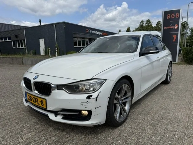 BMW 3-Serie (2012) — foto 1