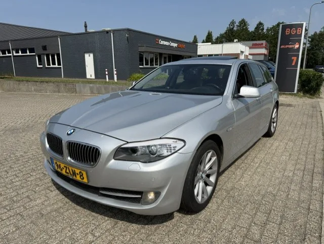 BMW 5-Serie (2013) — foto 1