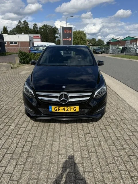 Mercedes-Benz B-Klasse (2015) — foto 1