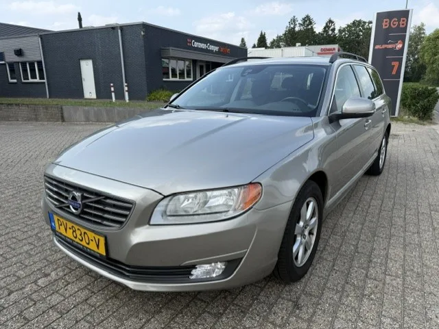 Volvo V70 (2013) — foto 1
