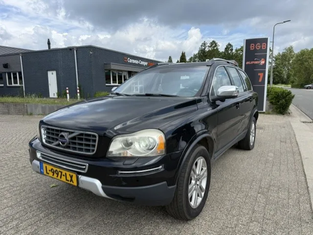 Volvo XC90 (2010) — foto 1