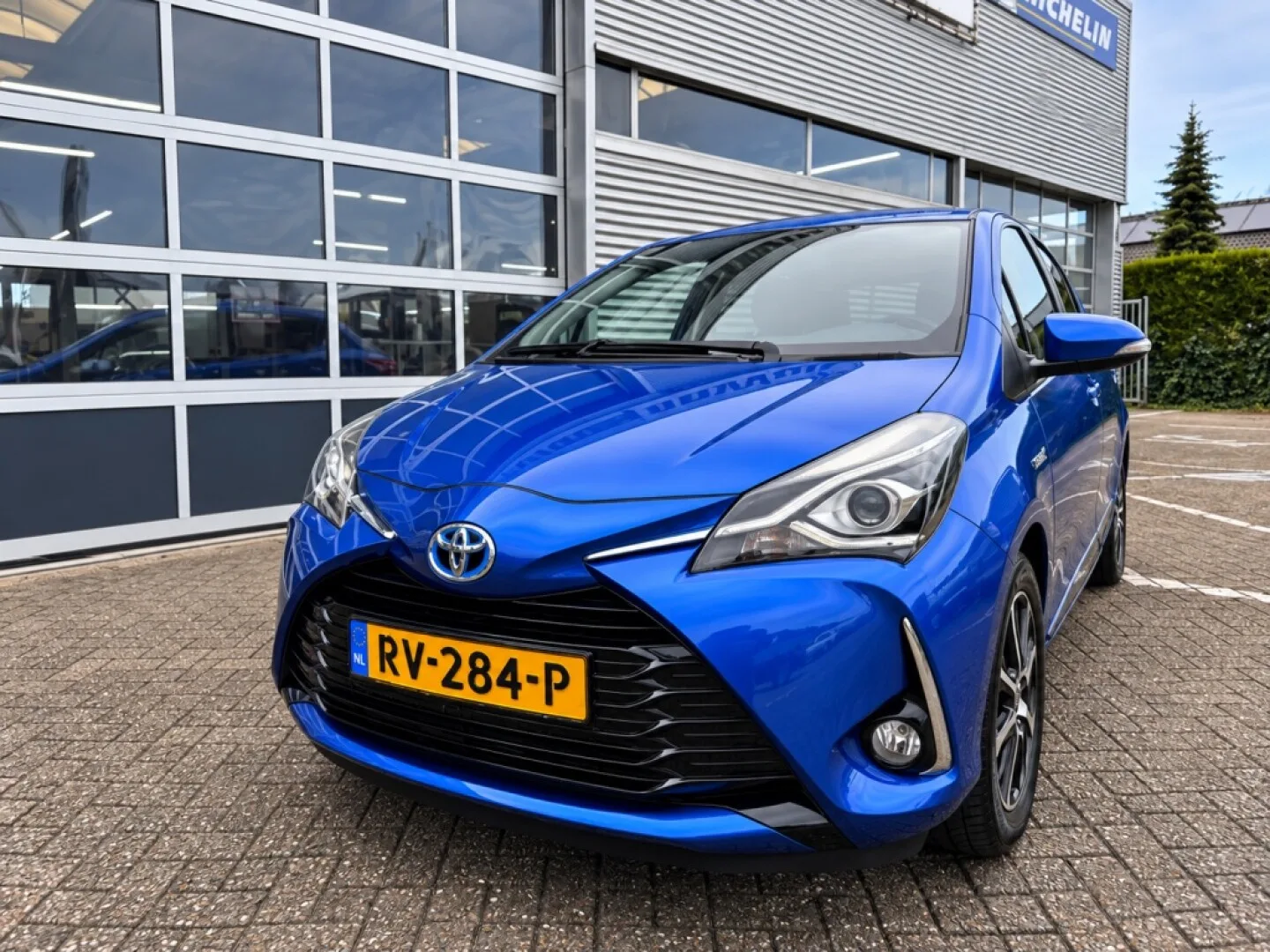 Toyota Yaris (2018) — foto 1