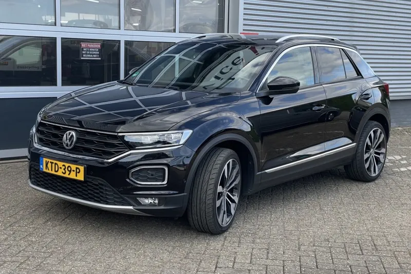 Volkswagen T-Roc (2017)