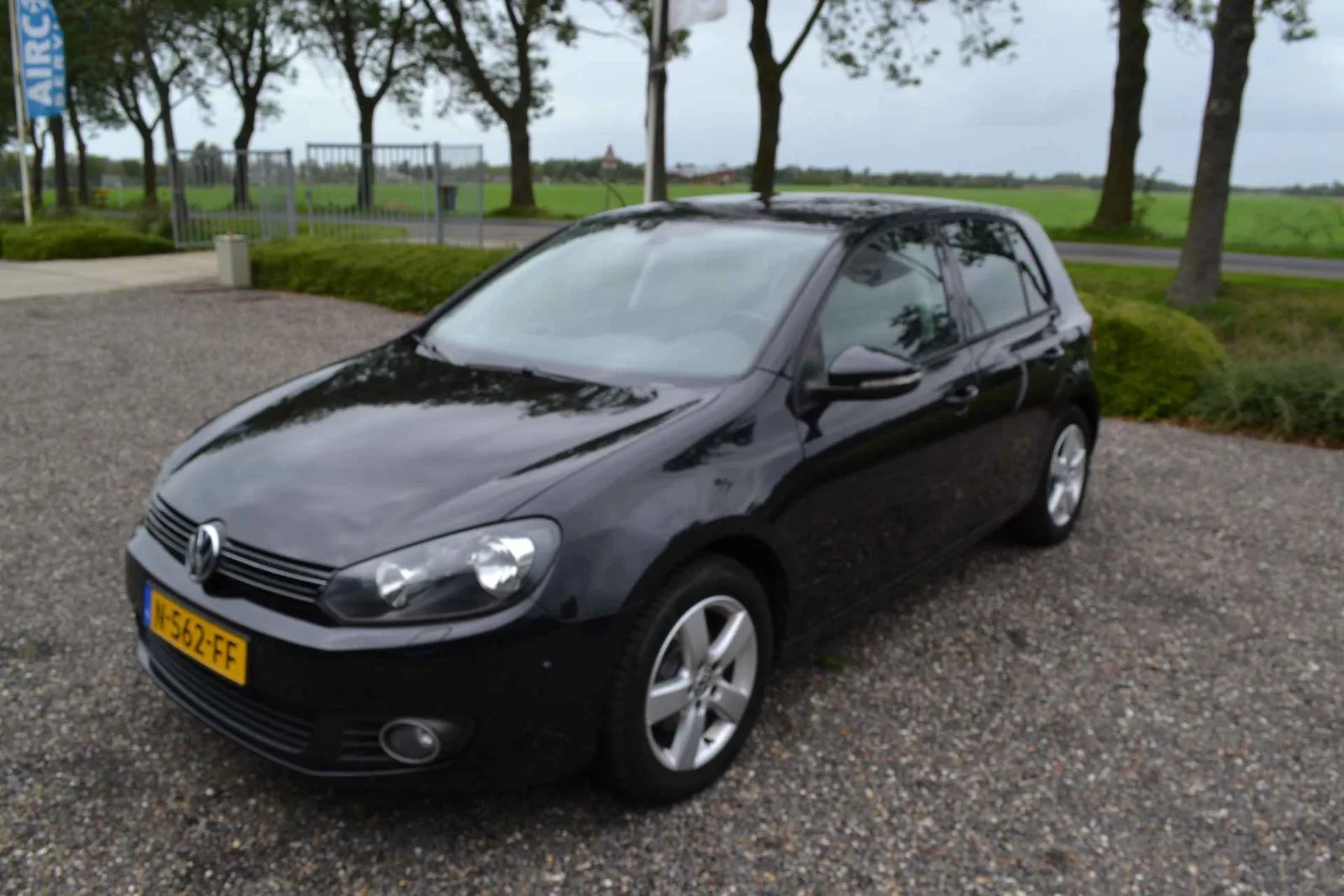 Volkswagen Golf (2010) — foto 1