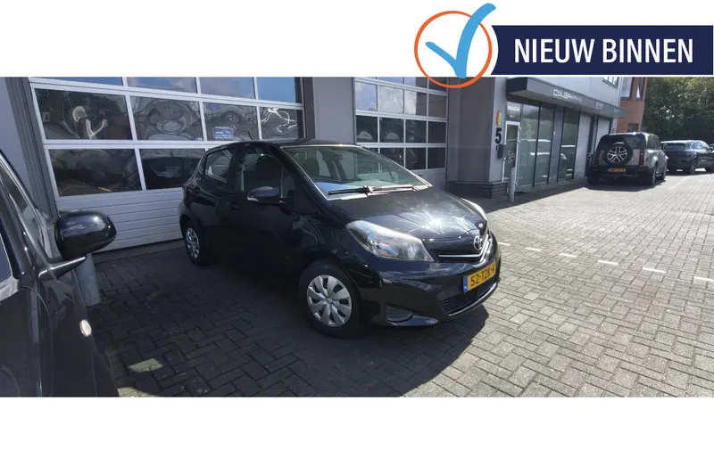 Toyota Yaris (2012)