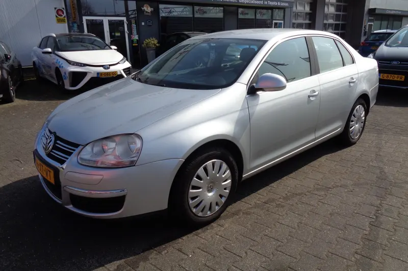 Volkswagen Jetta (2007)