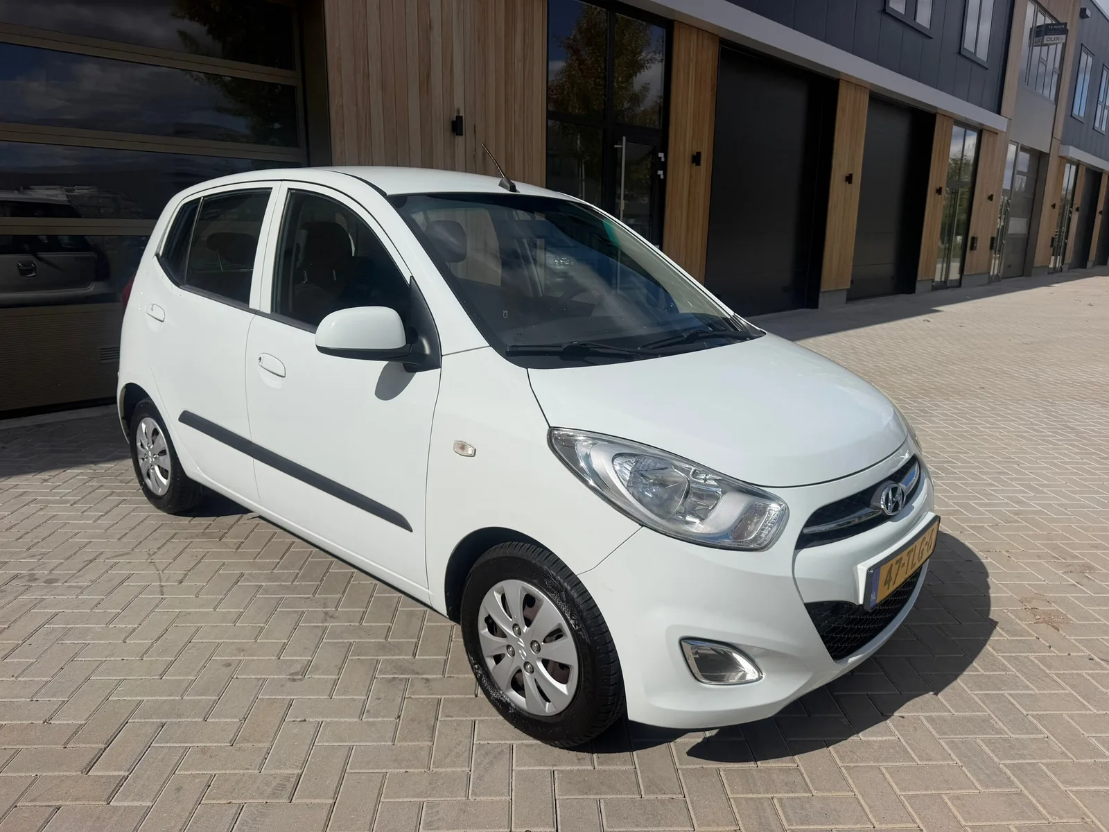 Hyundai i10 (2012) — foto 1