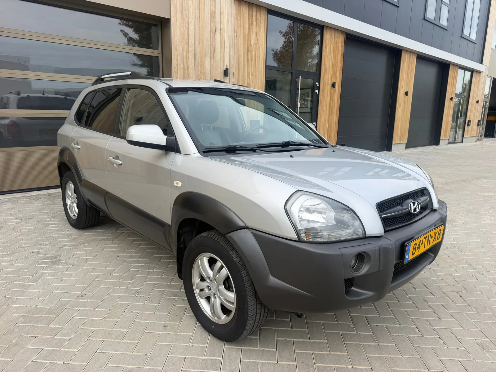 Hyundai Tucson (2006) — foto 1