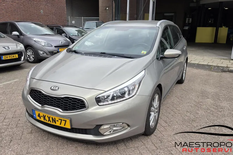 Kia Ceed (2013)