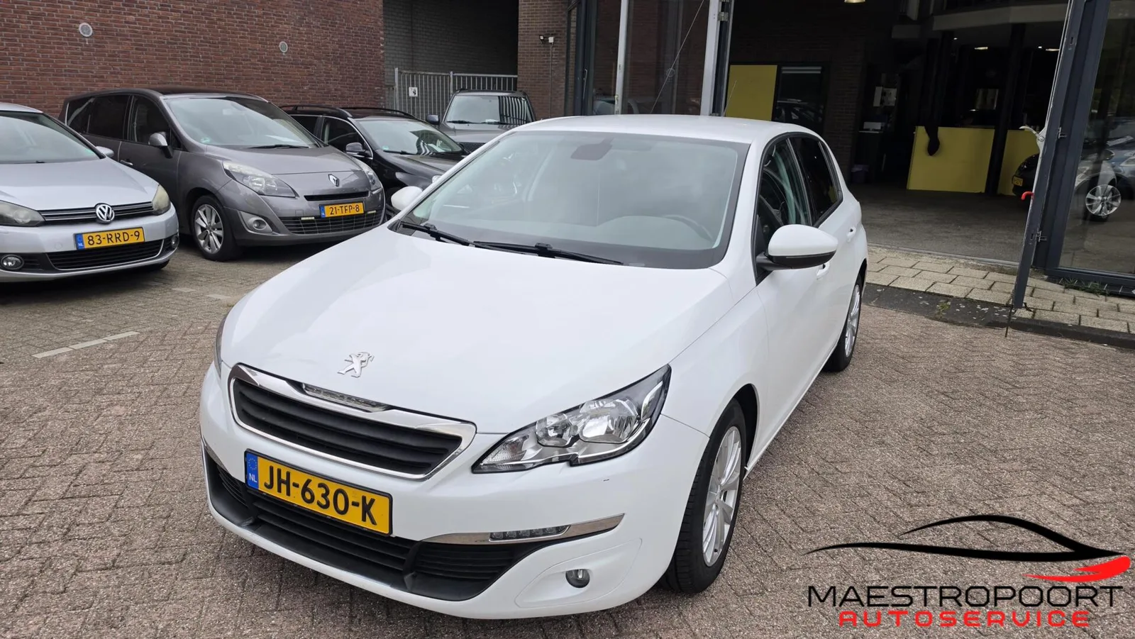 Peugeot 308 (2016) — foto 1
