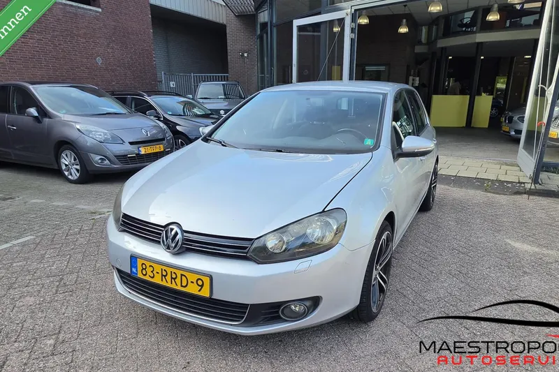 Volkswagen Golf (2011)