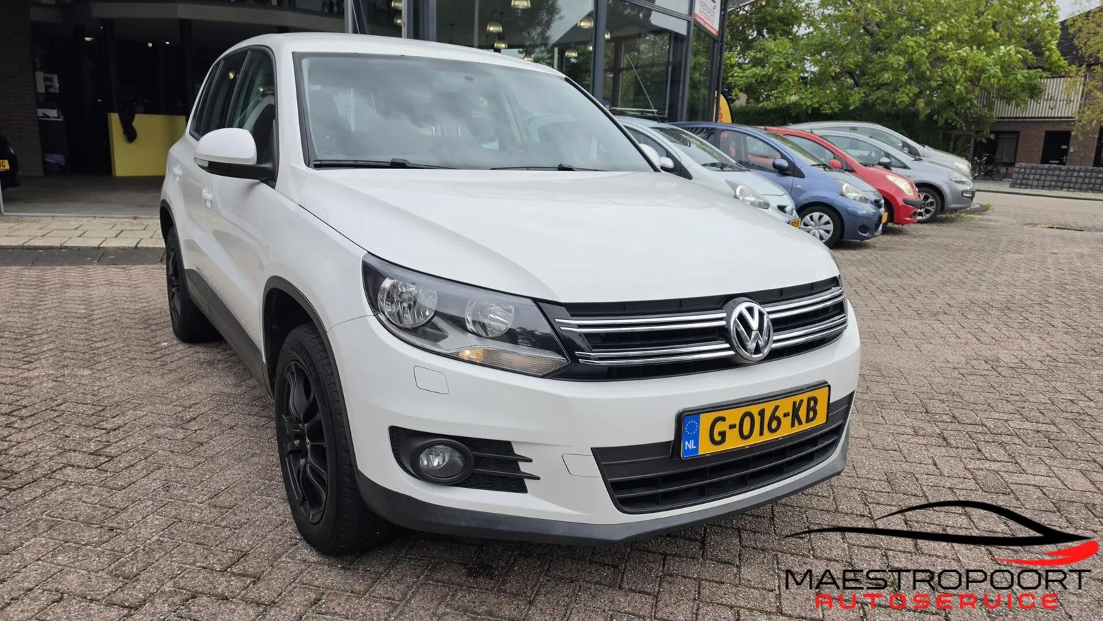 Volkswagen Tiguan (2012) — foto 1