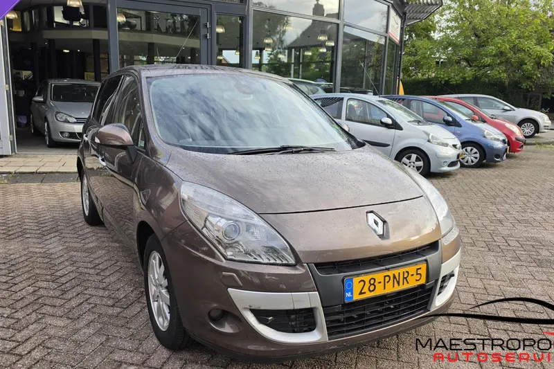 Renault Scénic (2011)