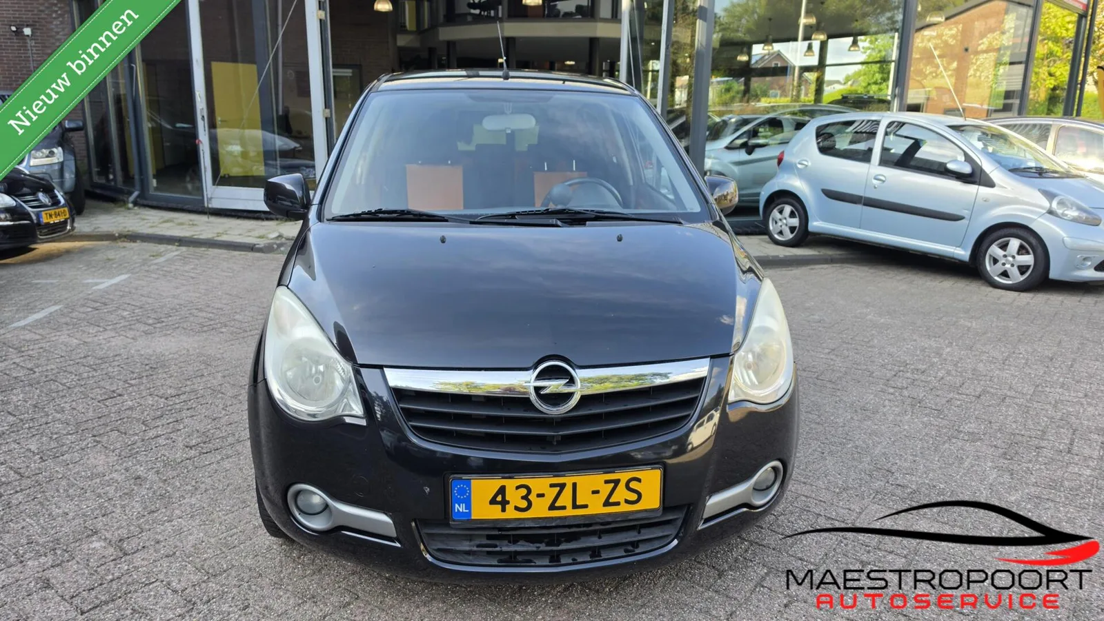 Opel Agila (2008) — foto 1